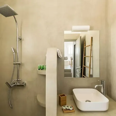 Amazing With Private Pool * Dhriopís